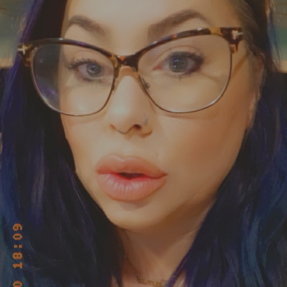 Meet your Posher, Jamie - Picture 2 of 2